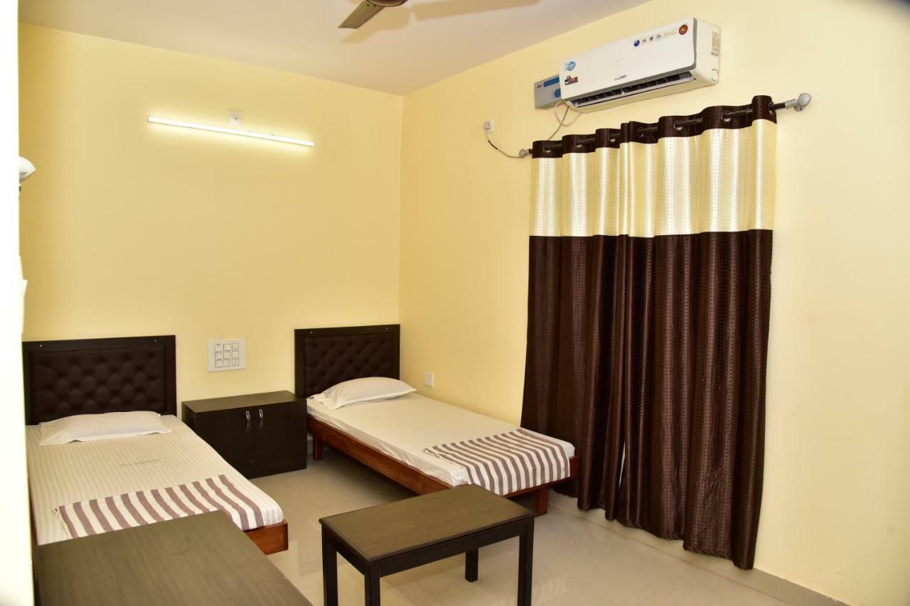 Hotel Kola Paradise Bhatkal Luaran gambar